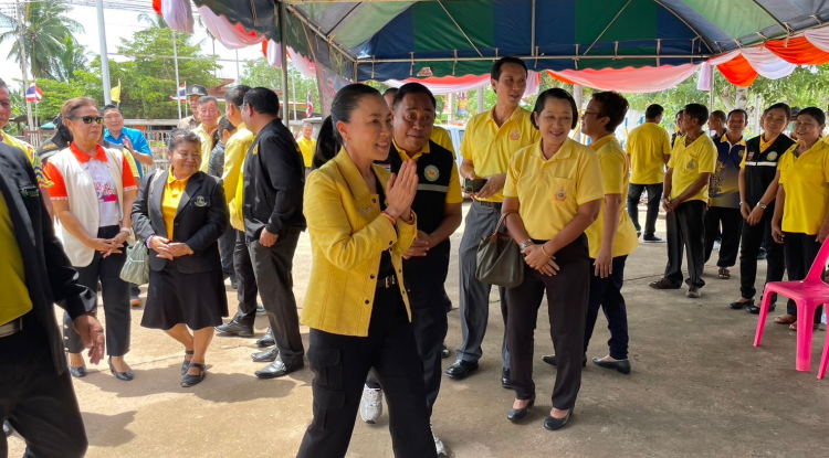 ดร.ยลดา หวังศุภกิจโกศล นายก อบจ.นครราชสีมา เป็นประธานเปิดโครงการฟื้นฟูสุขภาพ สุขใจใกล้บ้าน ณ องค์การบริหารส่วนตำบลบ้านใหม่ 